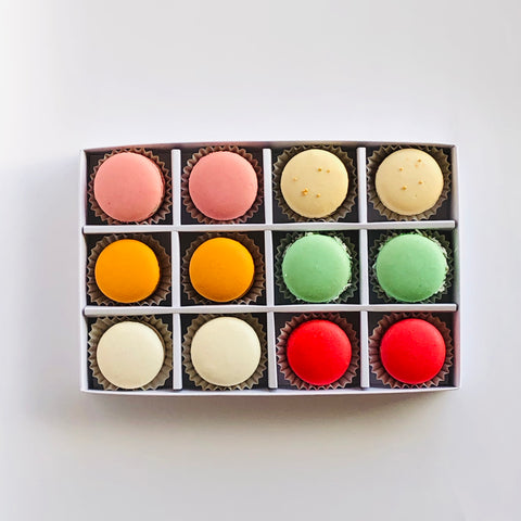 12 Piece Macaron Box