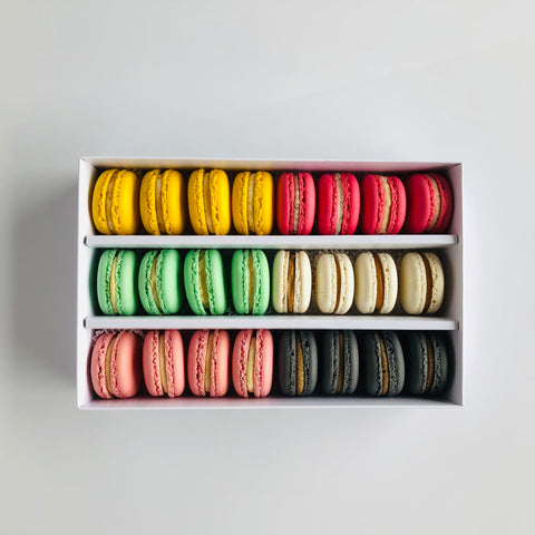24 Piece Macaron Box